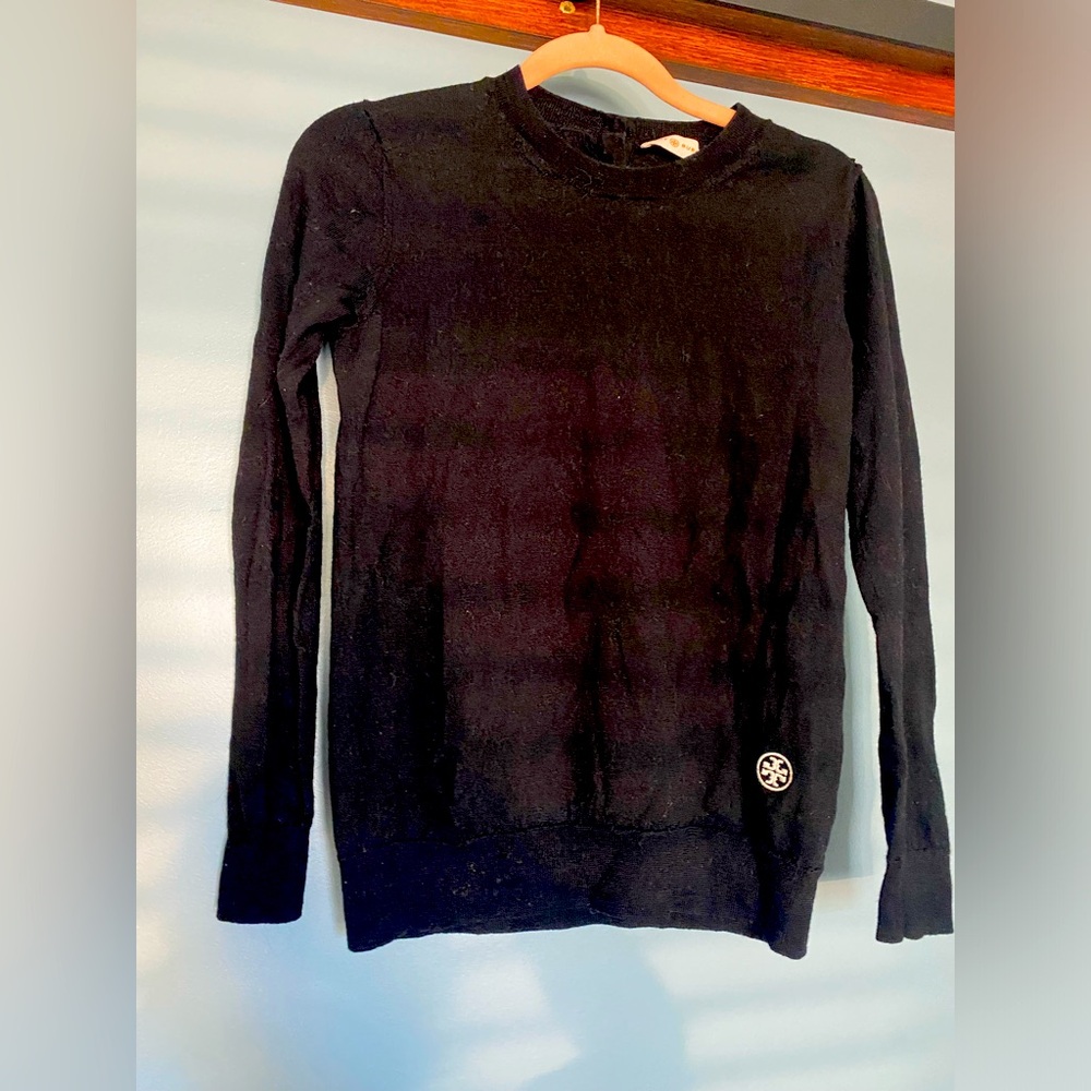 Tory Burch black round neck light sweater